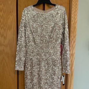 Xscape dress in champagne 4130X